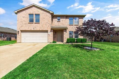 2724 Sierra Springs Drive Grand Prairie TX 75052