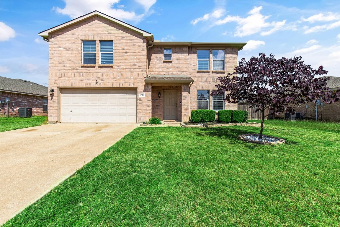 2724 Sierra Springs Drive Grand Prairie TX 75052