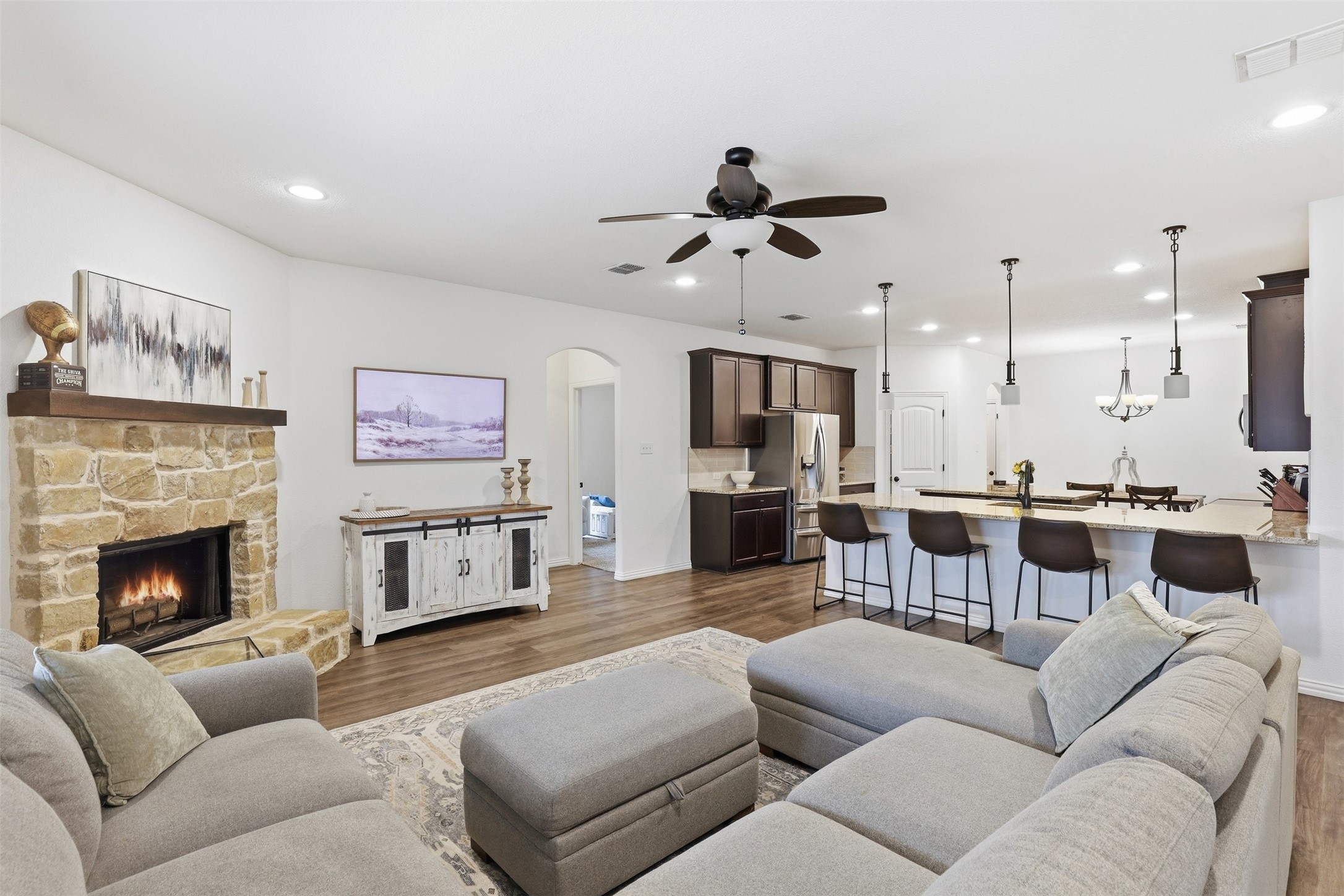 3205 Greenway Drive Burleson TX 76028