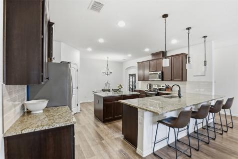 3205 Greenway Drive Burleson TX 76028