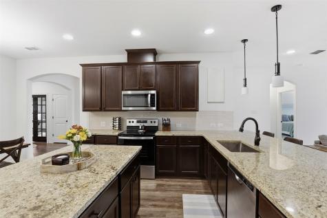 3205 Greenway Drive Burleson TX 76028