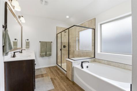 3205 Greenway Drive Burleson TX 76028