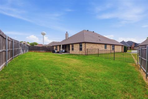 3205 Greenway Drive Burleson TX 76028