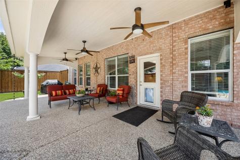 8010 Kings Court Rowlett TX 75089