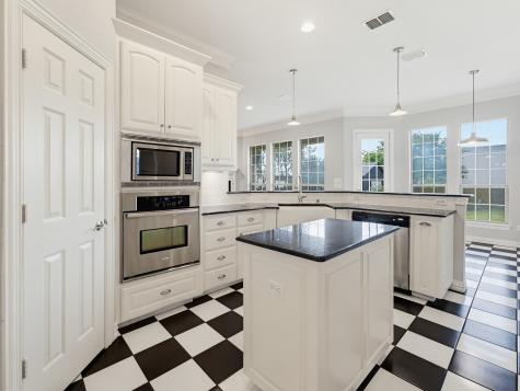 208 William Allen Lane Decatur TX 76234