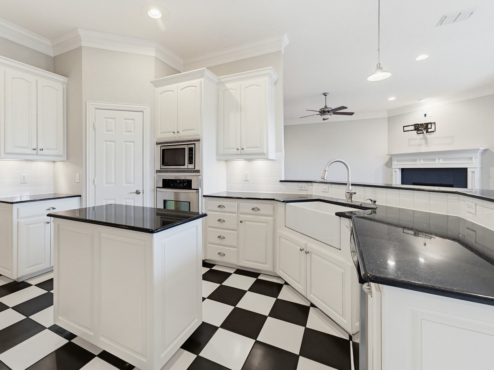 208 William Allen Lane Decatur TX 76234