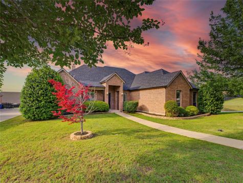 208 William Allen Lane Decatur TX 76234
