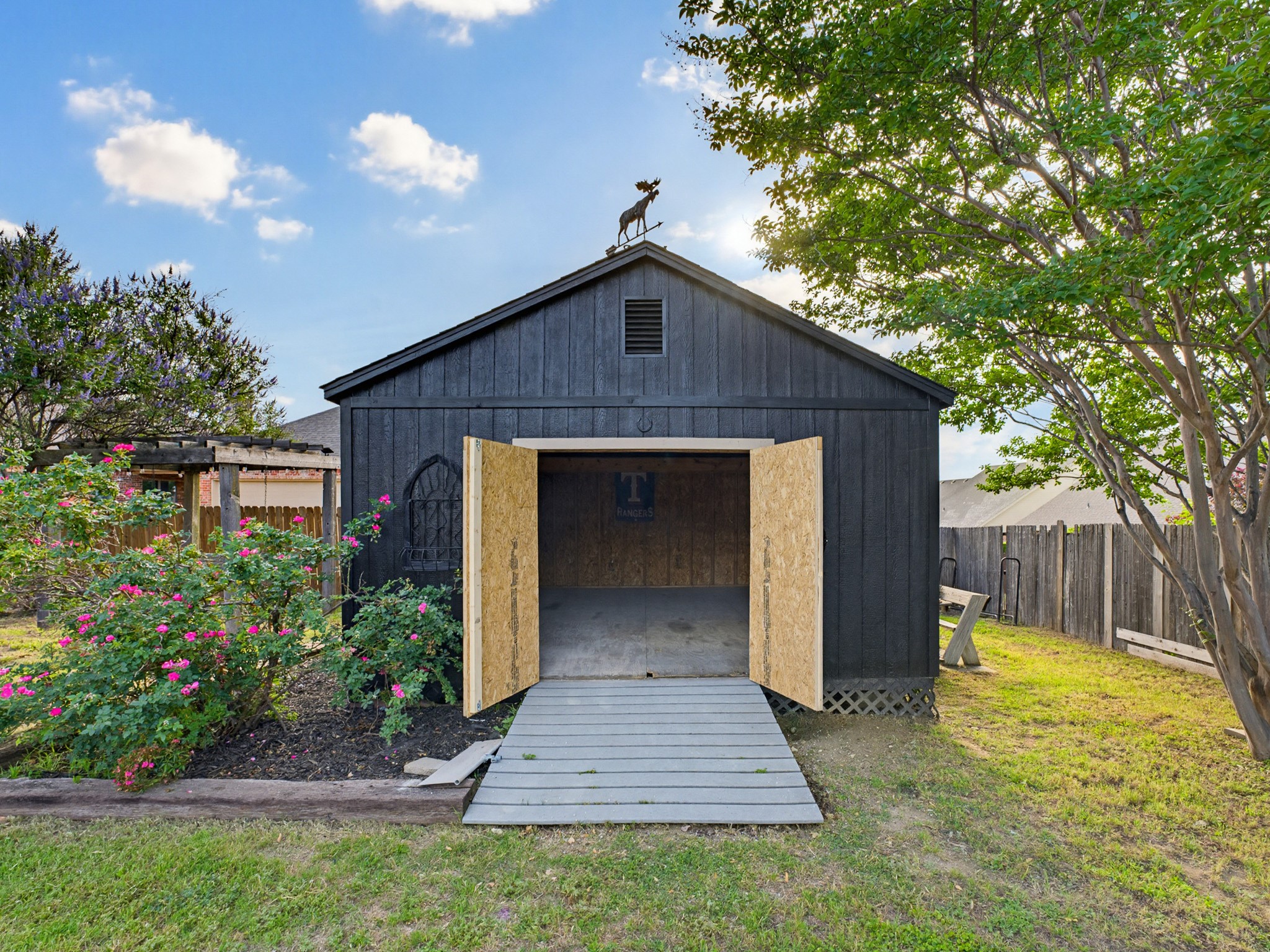 208 William Allen Lane Decatur TX 76234