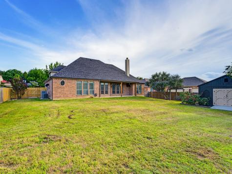 208 William Allen Lane Decatur TX 76234