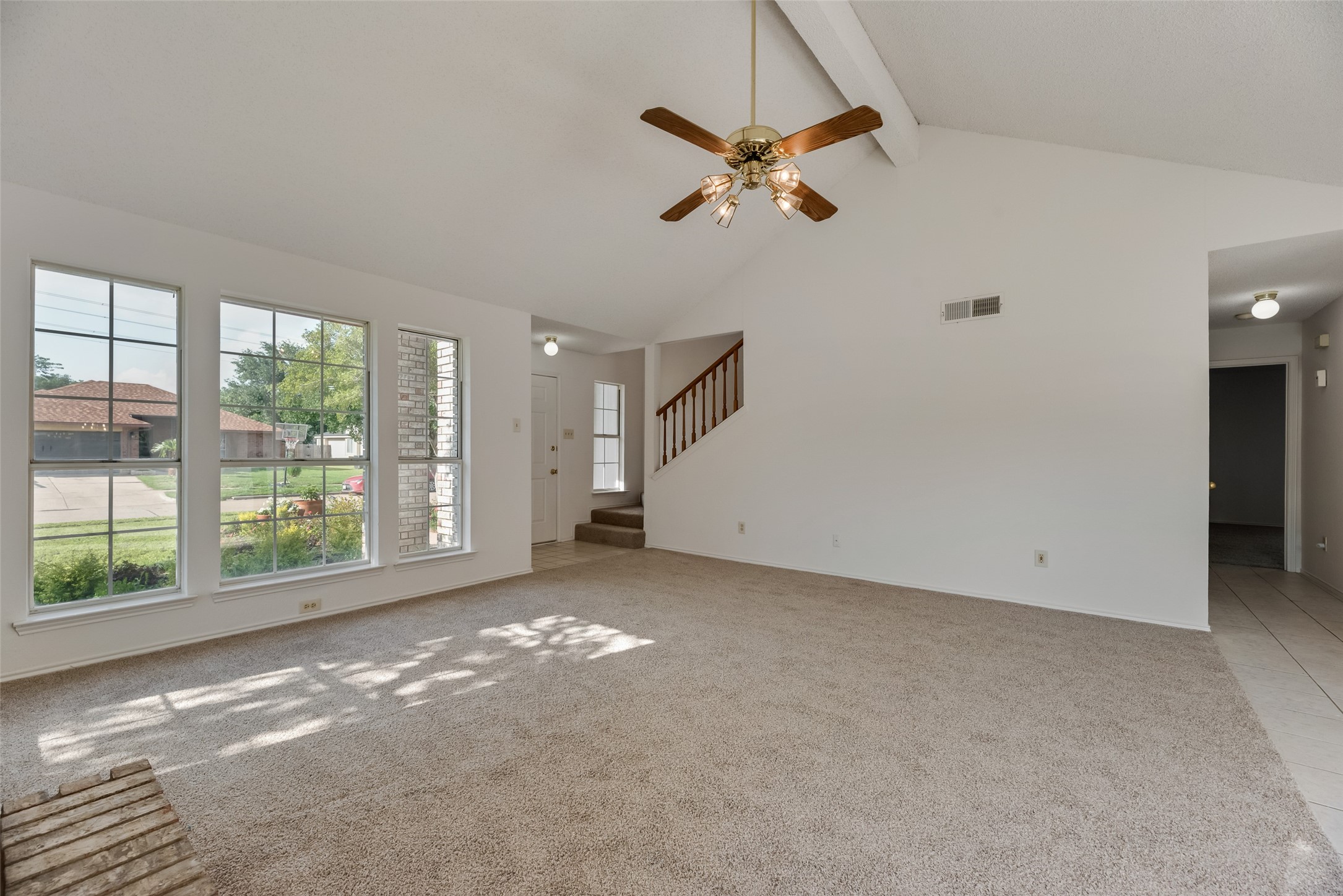 2871 Red Oak Drive Grand Prairie TX 75052
