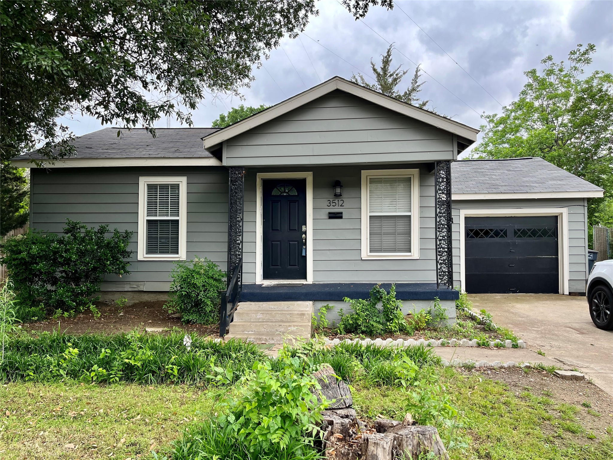 3512 Premier Street Fort Worth TX 76111