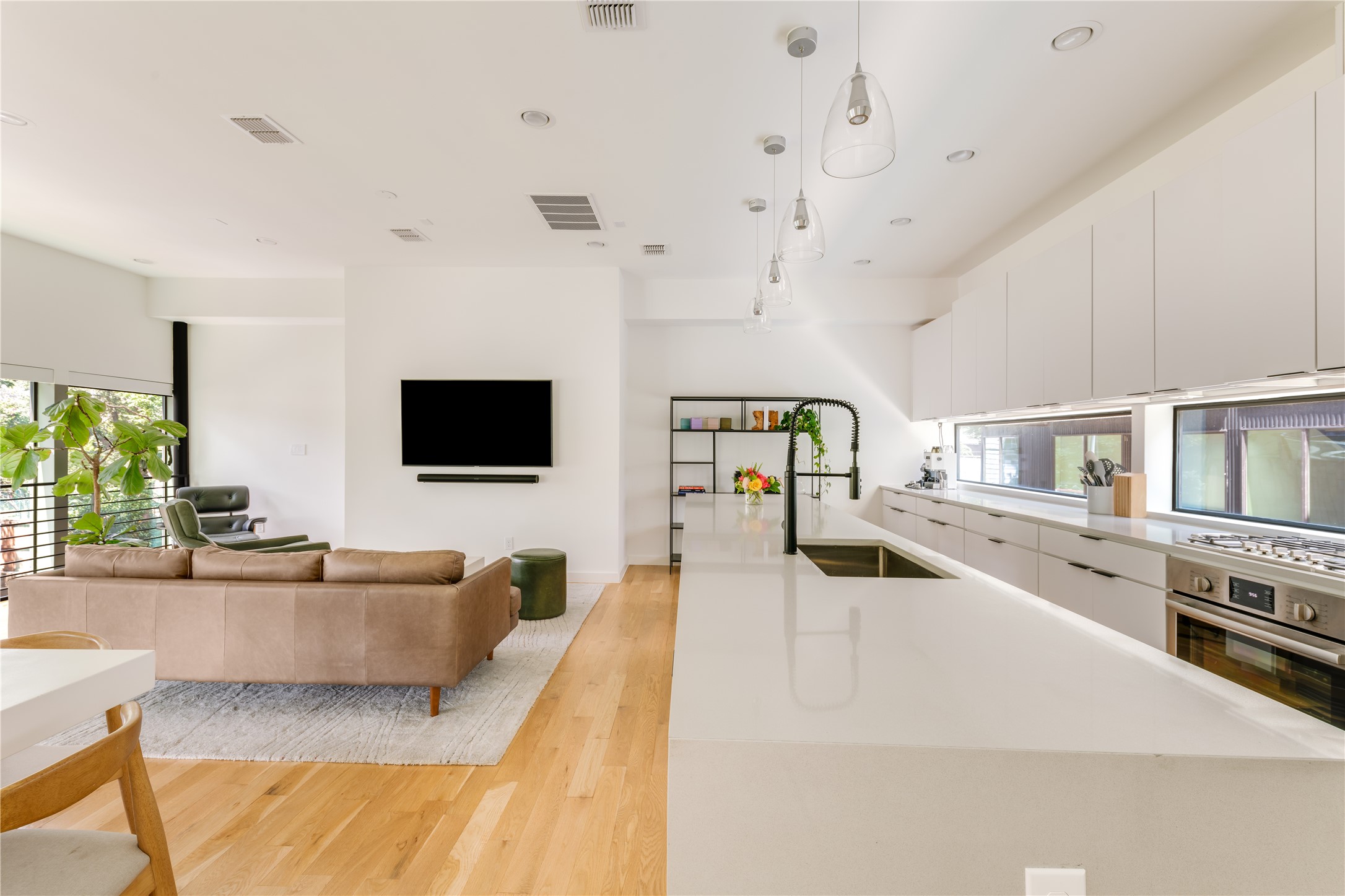 4817 Caxton Court Dallas TX 75204
