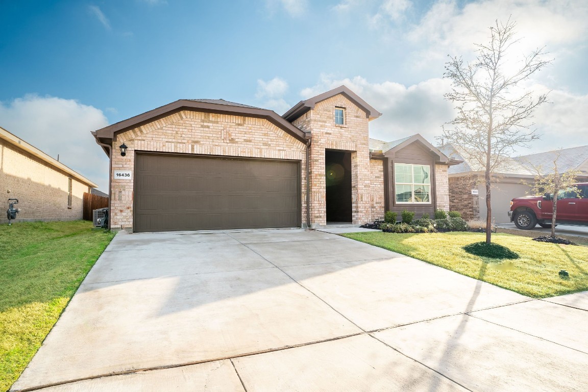 16436 Milwaukee Street Justin TX 76247