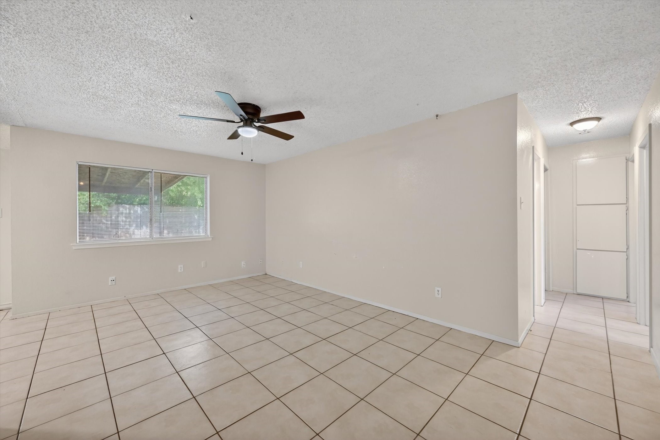 207 Water Lane Crowley TX 76036