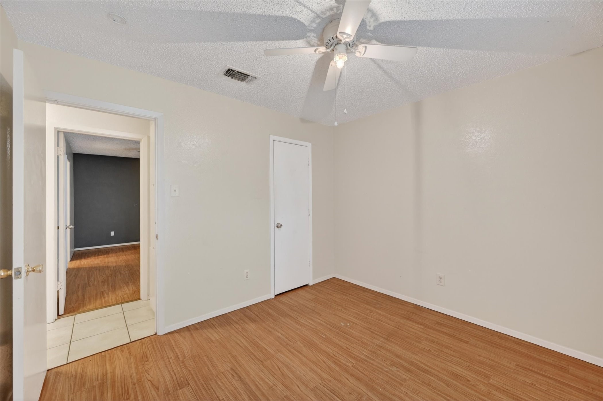 207 Water Lane Crowley TX 76036