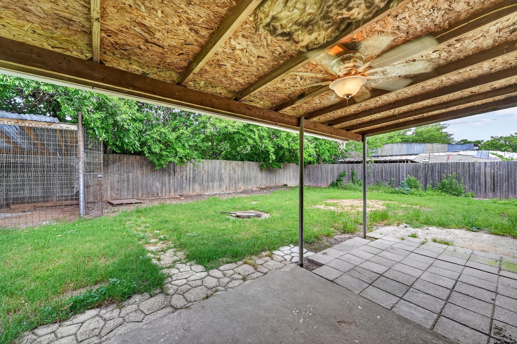 207 Water Lane Crowley TX 76036