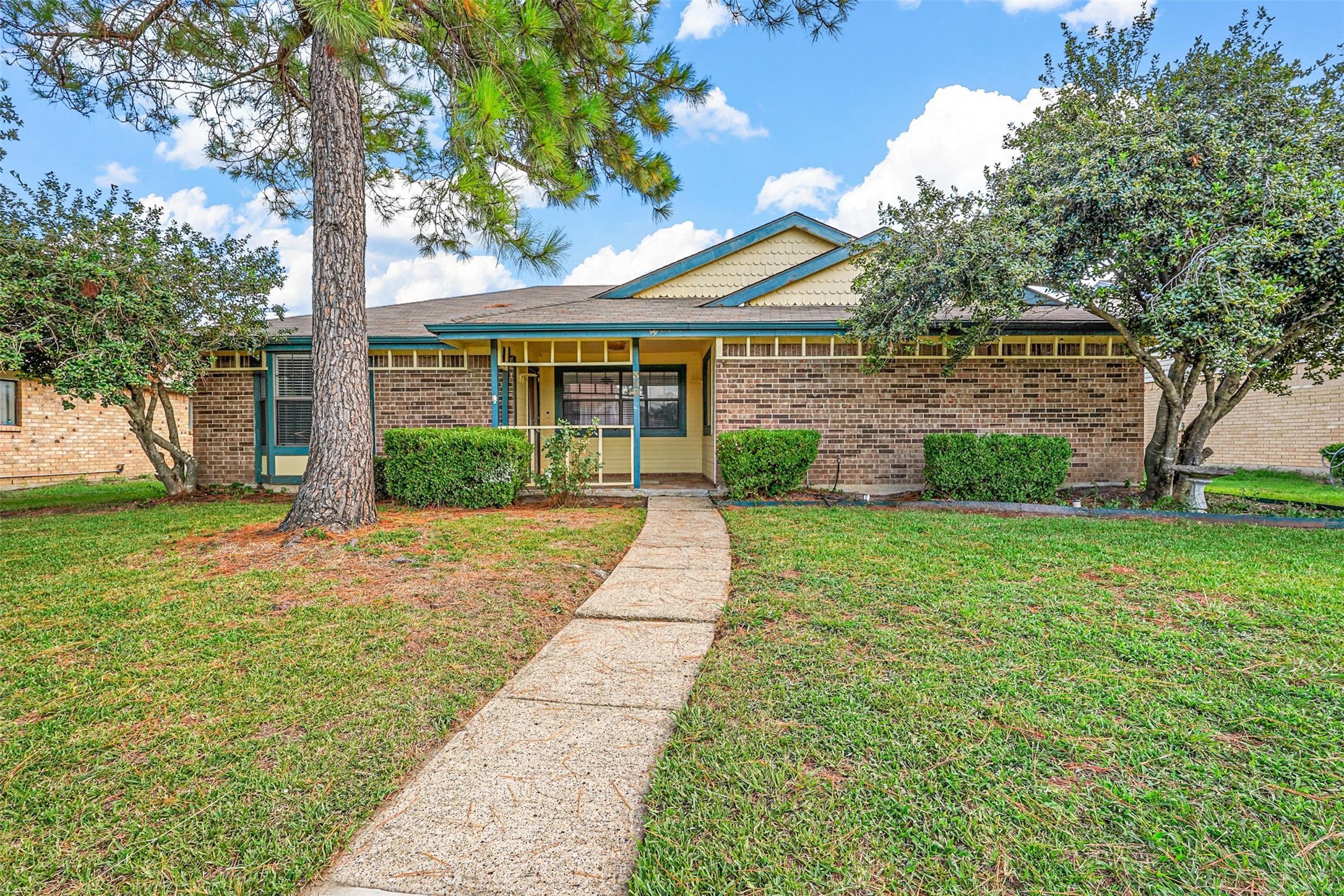 330 Quail Hollow Drive Mesquite TX 75150