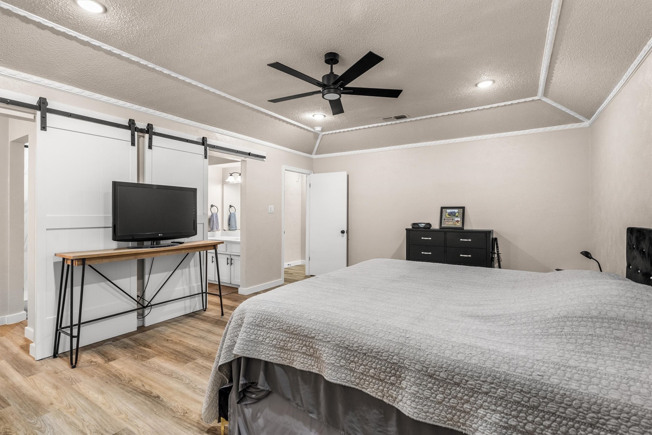 1715 Covemeadow Drive Arlington TX 76012