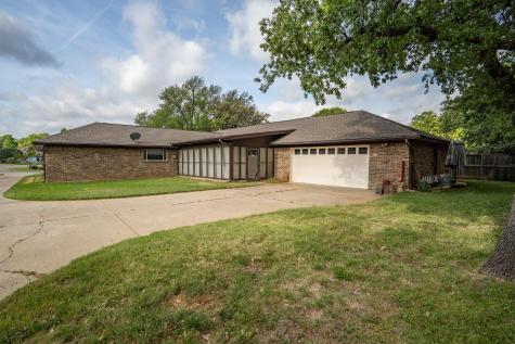 1715 Covemeadow Drive Arlington TX 76012