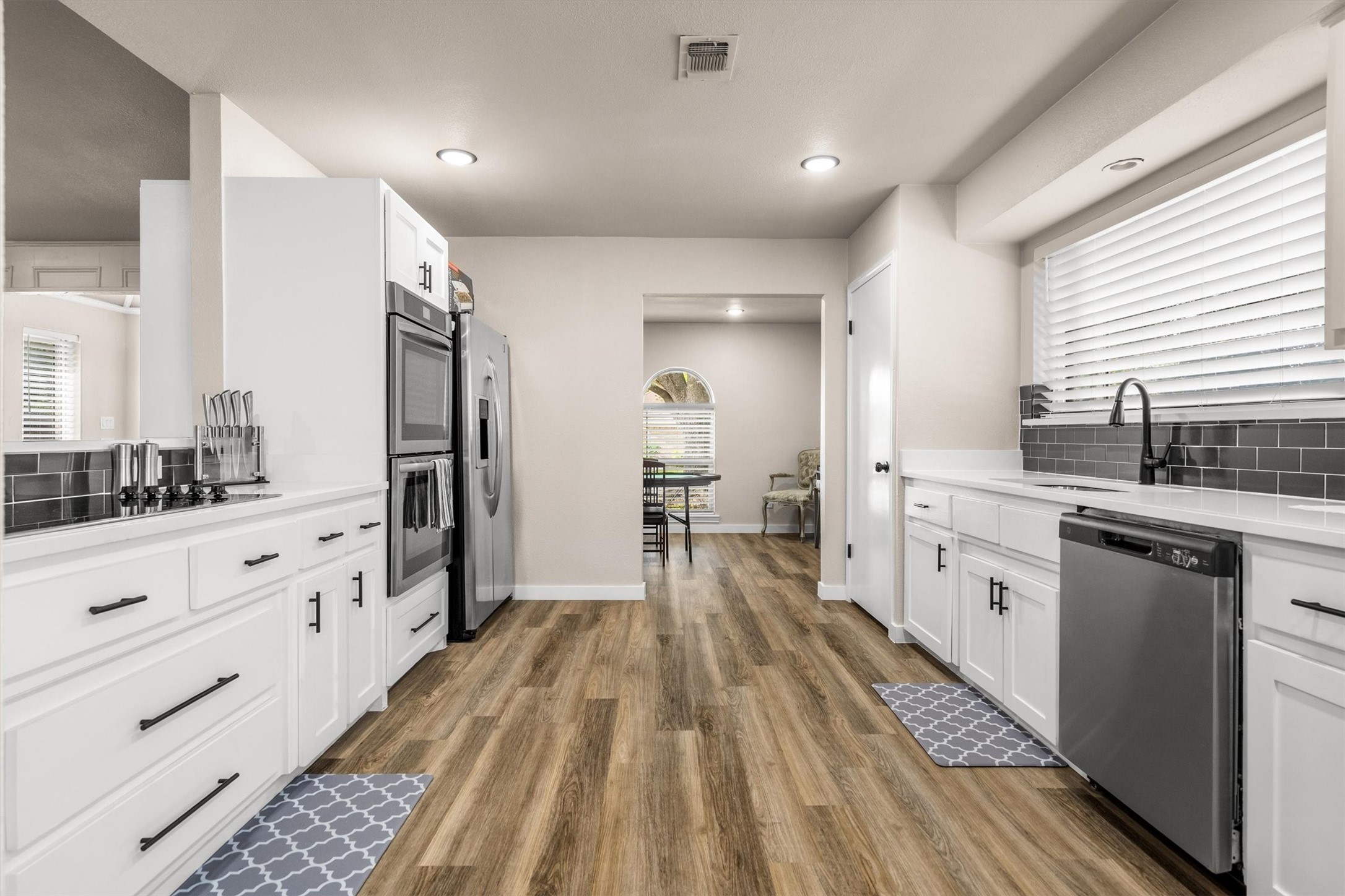 1715 Covemeadow Drive Arlington TX 76012