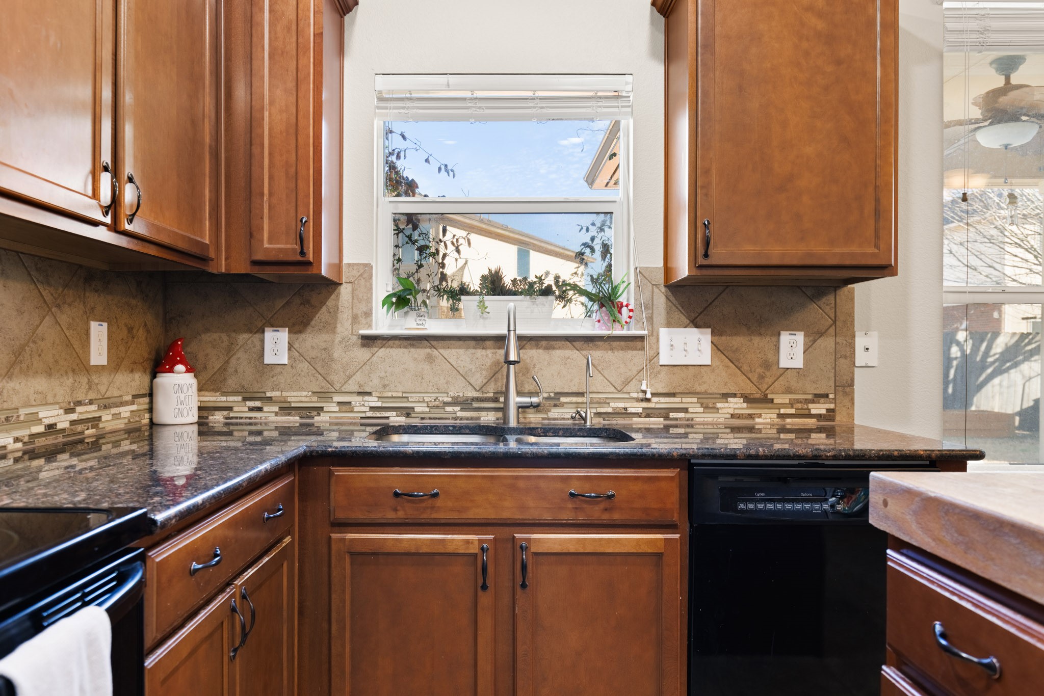 6512 Sendero Lane Waco TX 76712