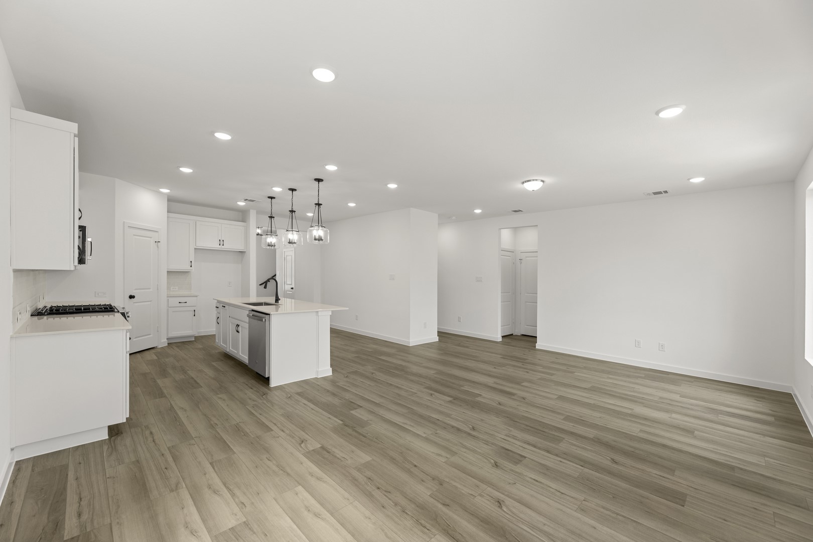 1328 Parkdale Street Forney TX 75126
