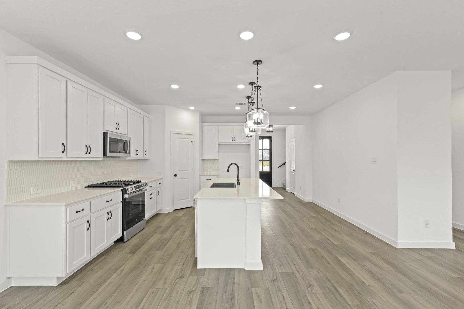 1328 Parkdale Street Forney TX 75126