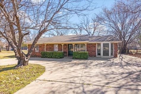 505 S Magnolia Street Aubrey TX 76227