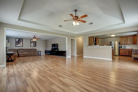 746 Elsberry Avenue Dallas TX 75217