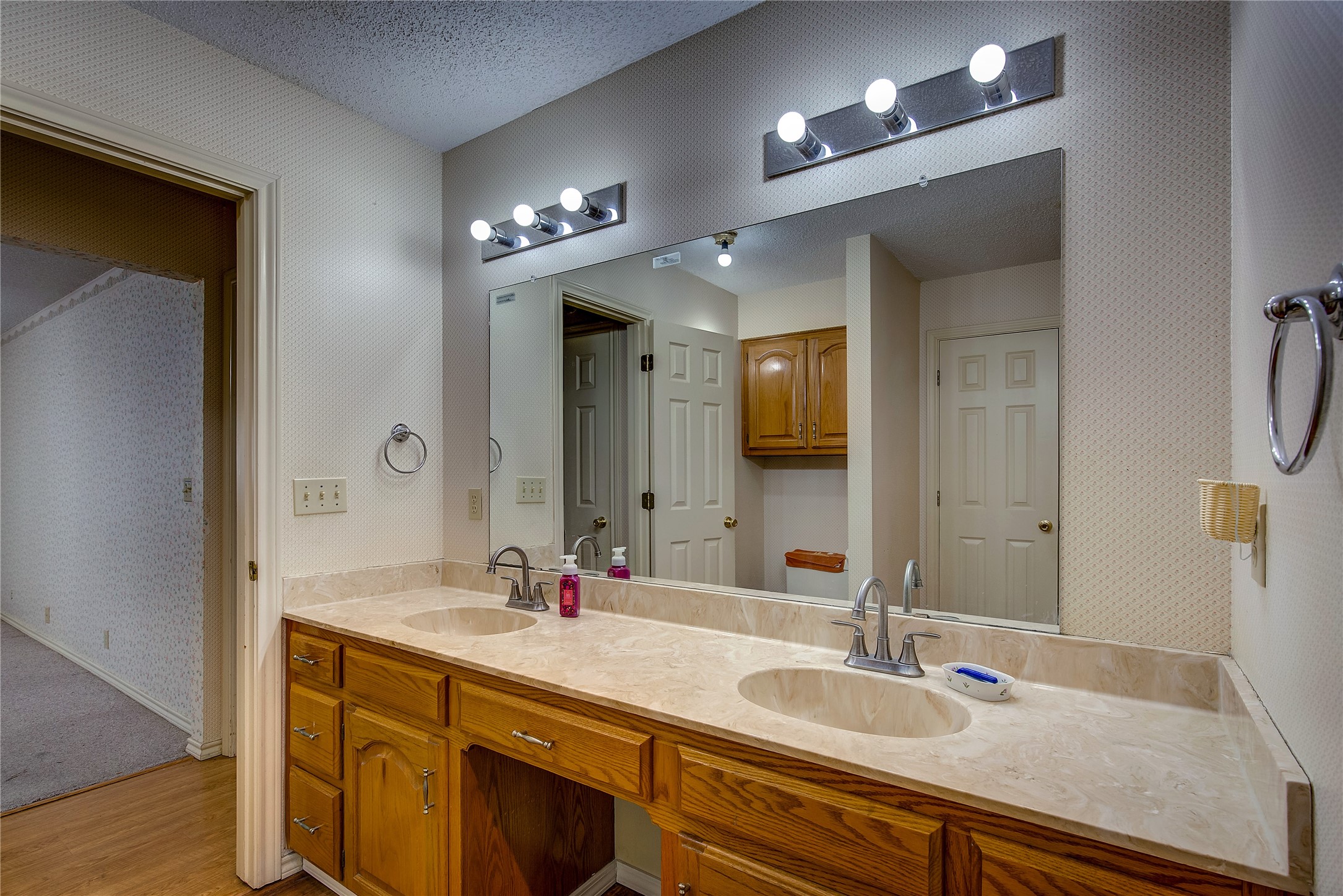 6006 County Road 4604 Commerce TX 75428