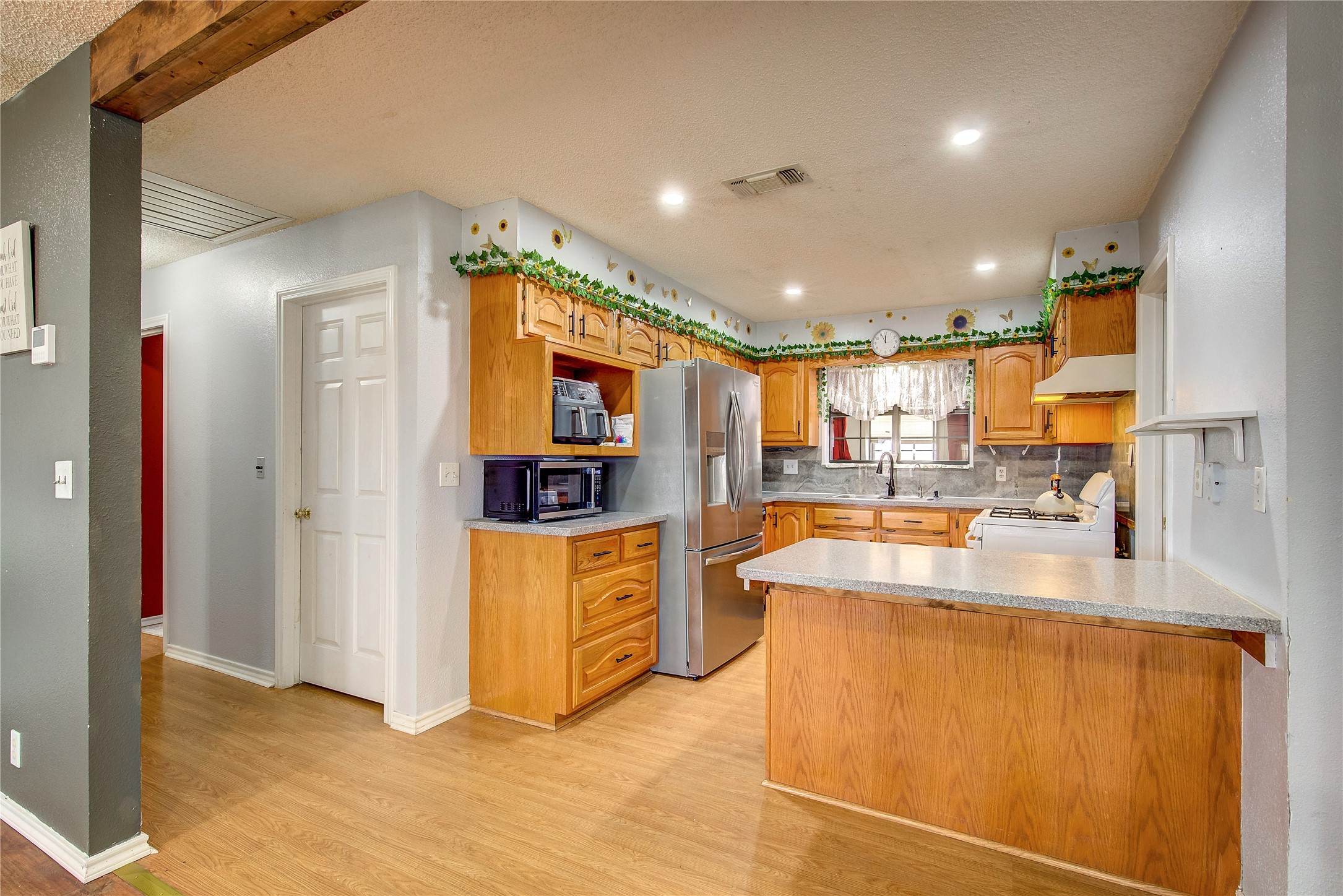6006 County Road 4604 Commerce TX 75428