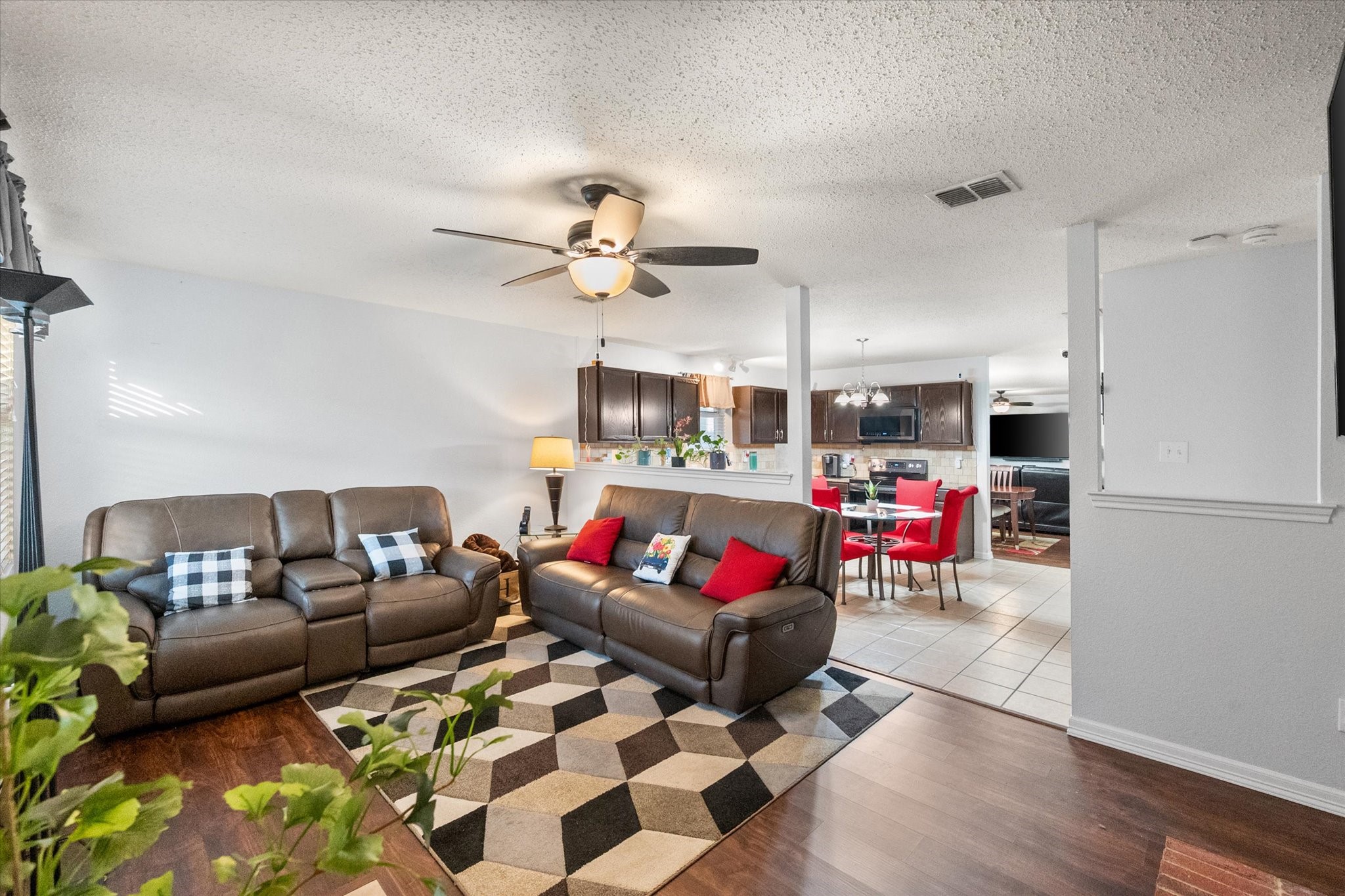 608 Flooded Gum Street Arlington TX 76002
