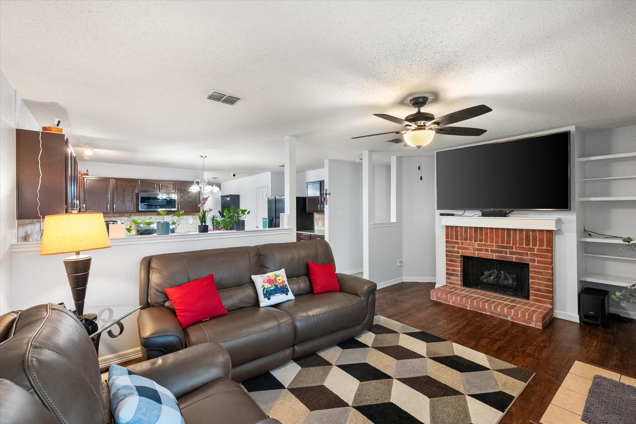 608 Flooded Gum Street Arlington TX 76002