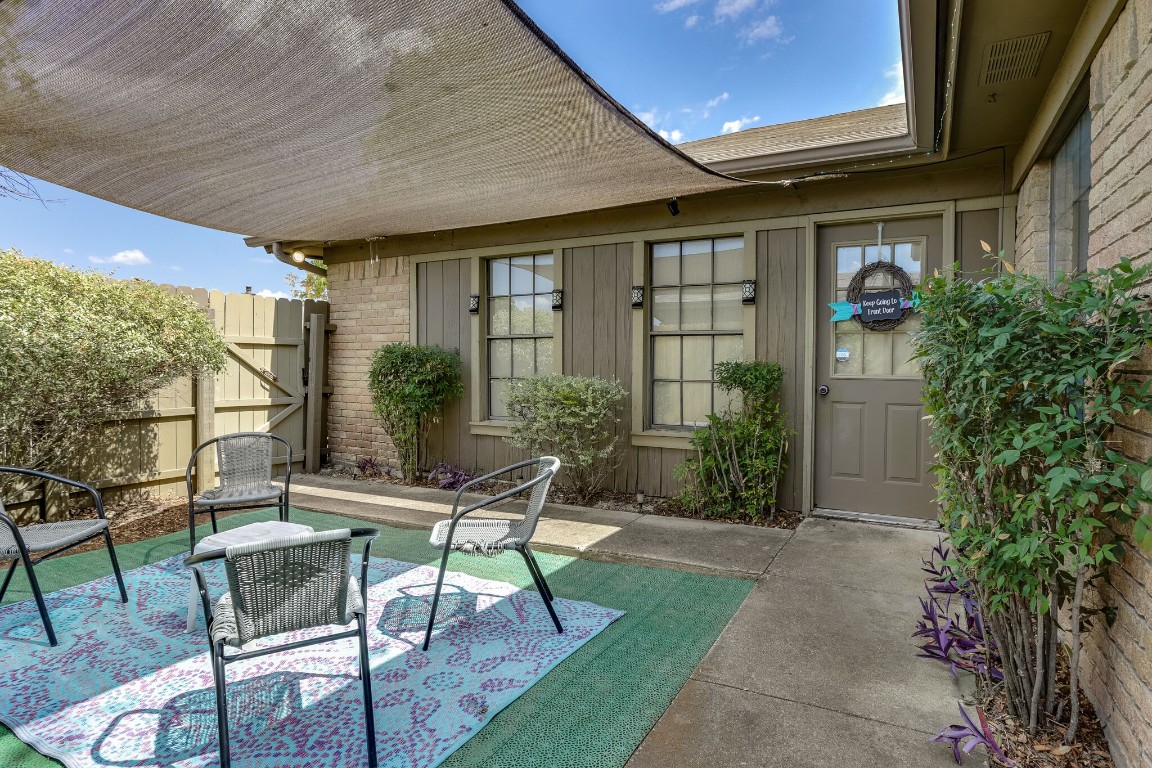 6604 S Creek Drive Fort Worth TX 76133