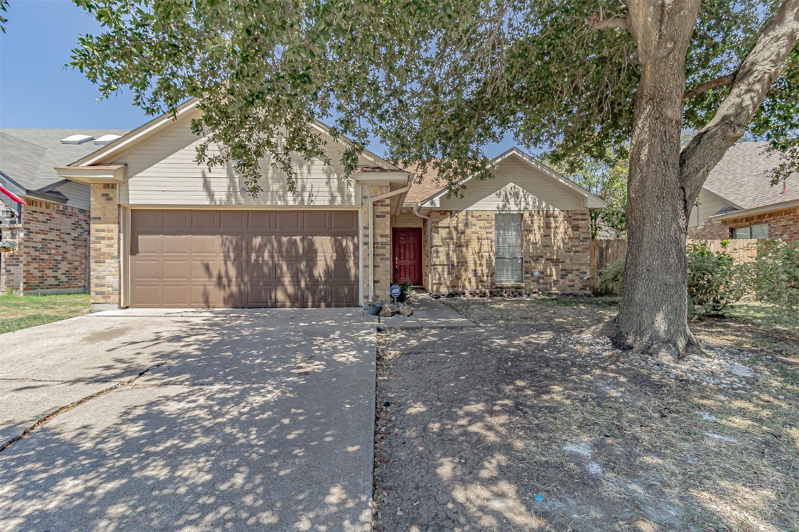 3418 Swan Court Arlington TX 76015
