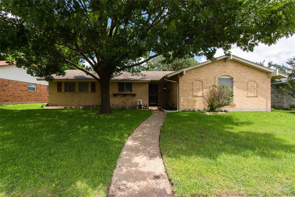 3637 Hillsdale Lane Garland TX 75042
