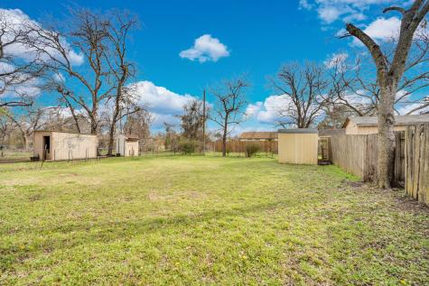 220 N Commerce Street Burleson TX 76028