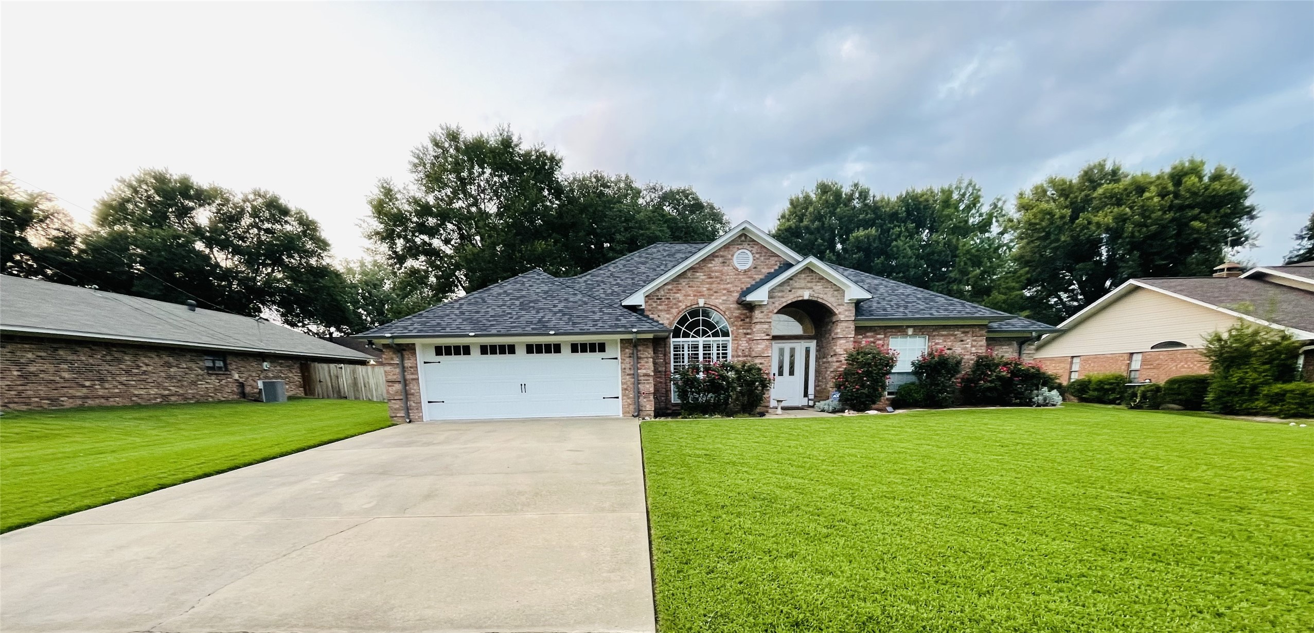 519 Charmwood Drive Chandler TX 75758