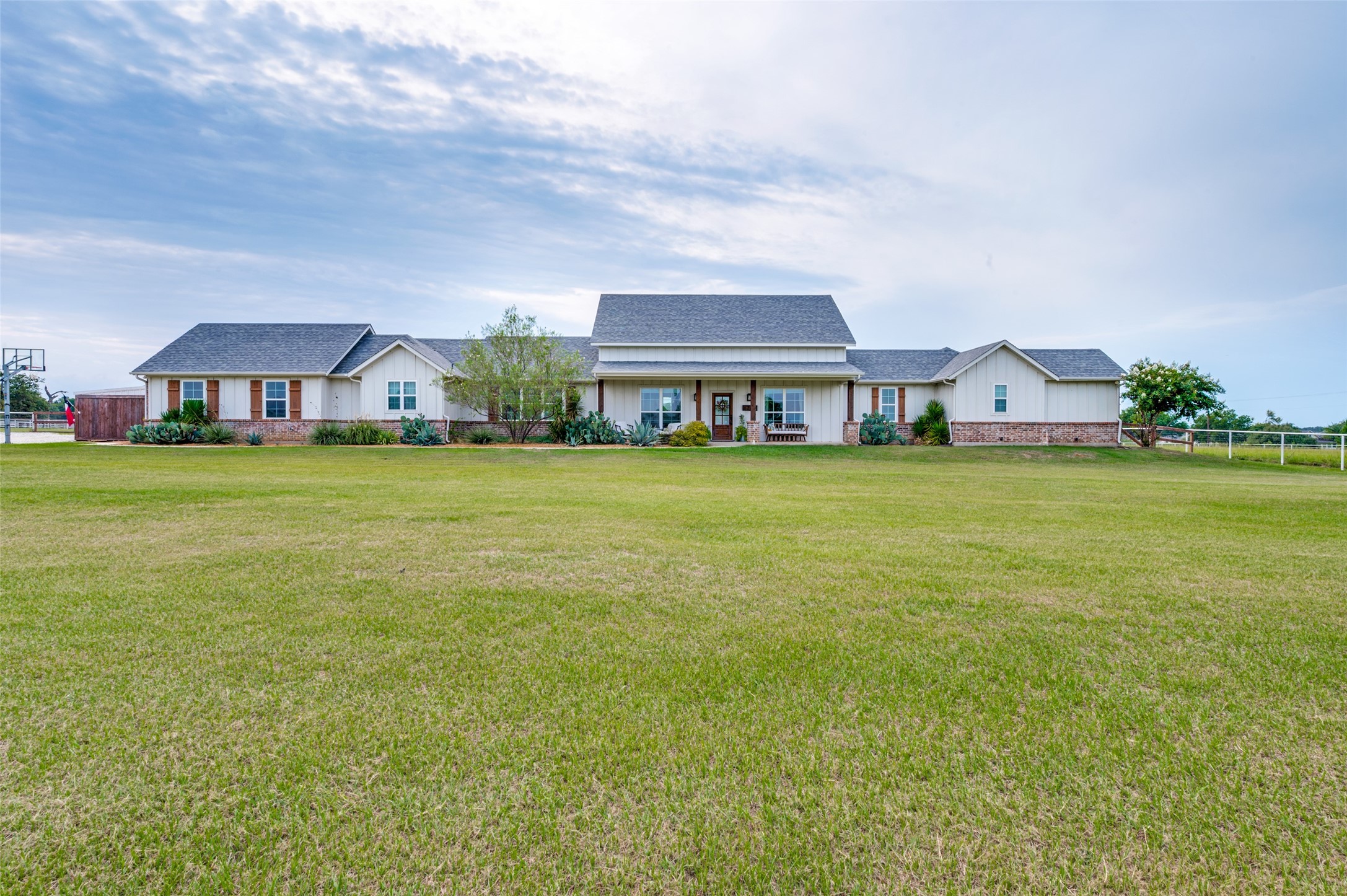 6200 Mcnatt Road Aubrey TX 76227