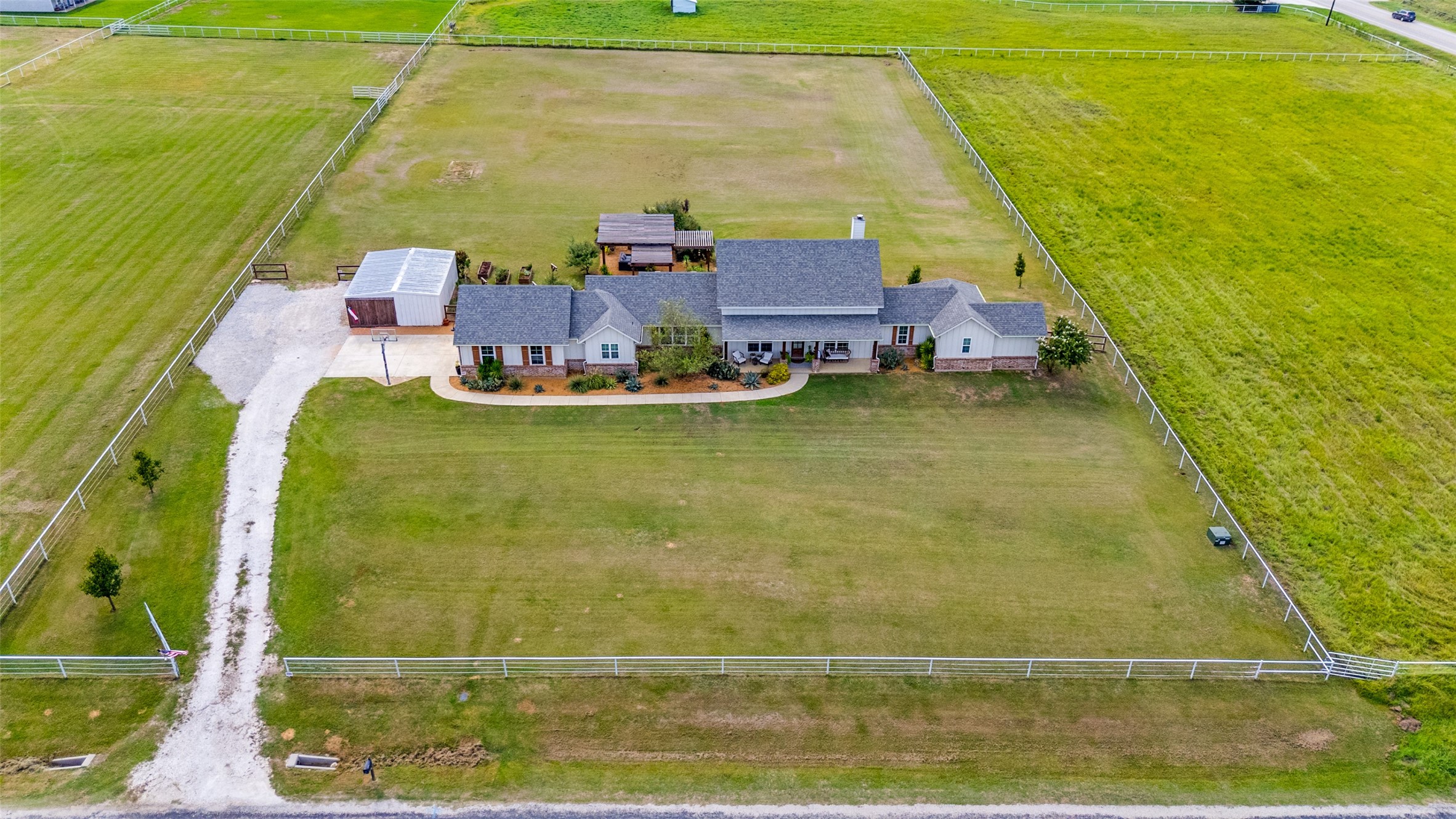 6200 Mcnatt Road Aubrey TX 76227