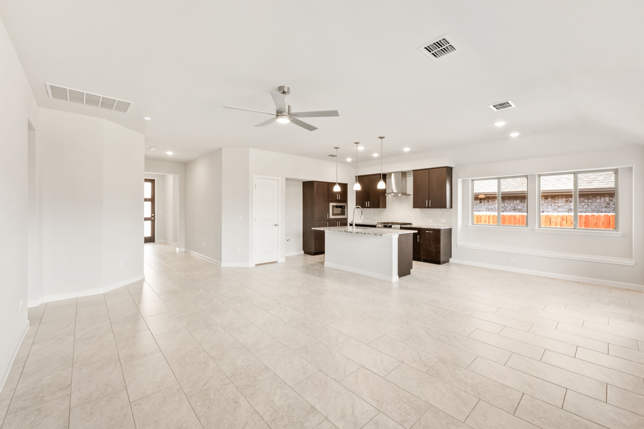 925 Kingbird Lane Alvarado TX 76009