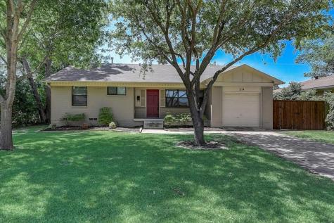 514 Royal Crest Drive Richardson TX 75081