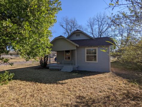 400 W Elm Street Denison TX 75020