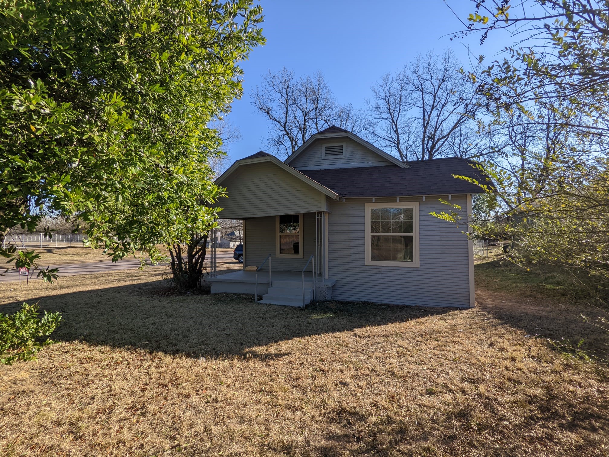 400 W Elm Street Denison TX 75020