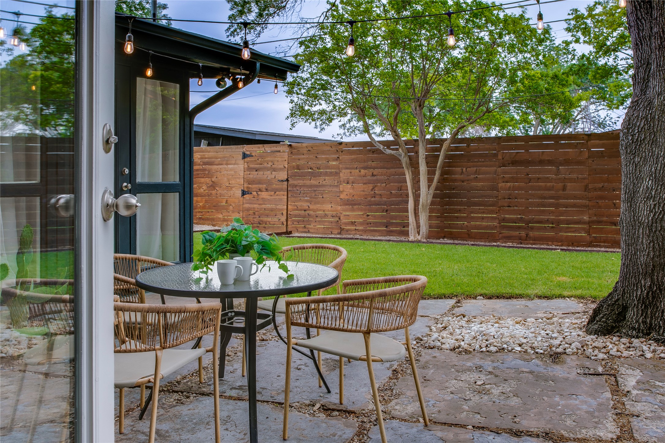2604 Andrea Lane Dallas TX 75228