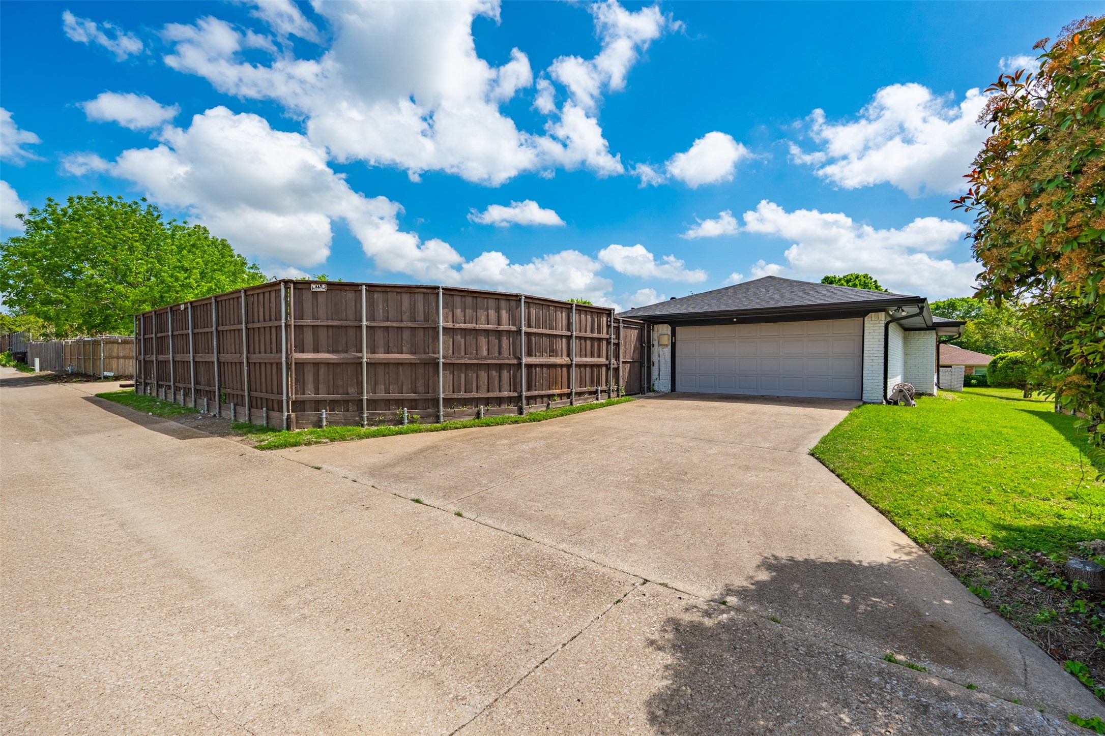 2760 N Hillbrier Circle Plano TX 75075