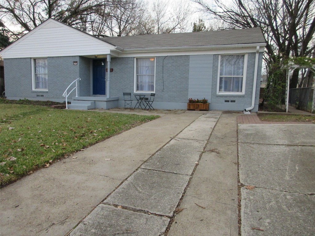 1521 Alden Street Irving TX 75061