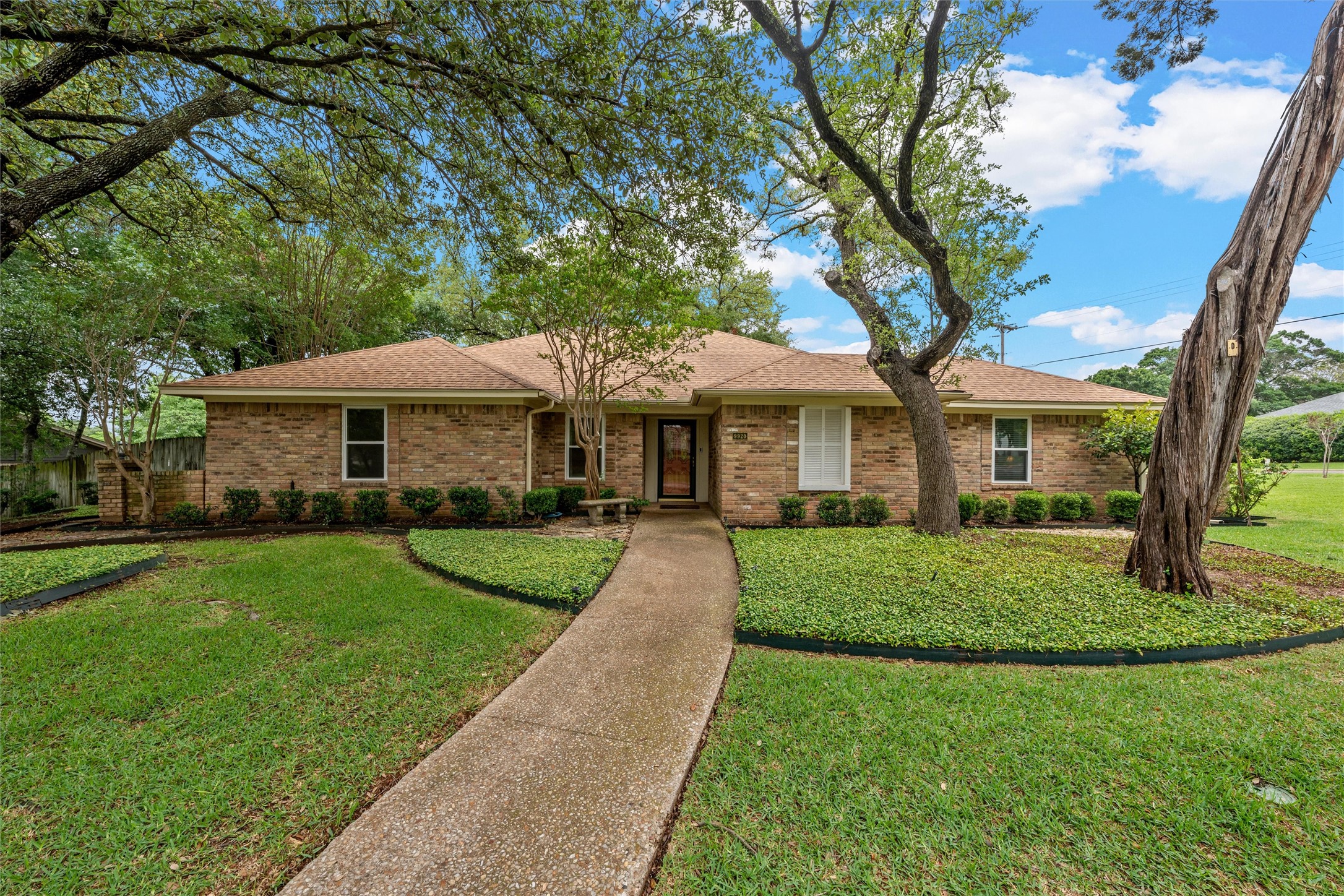 9920 Sandalwood Drive Woodway TX 76712