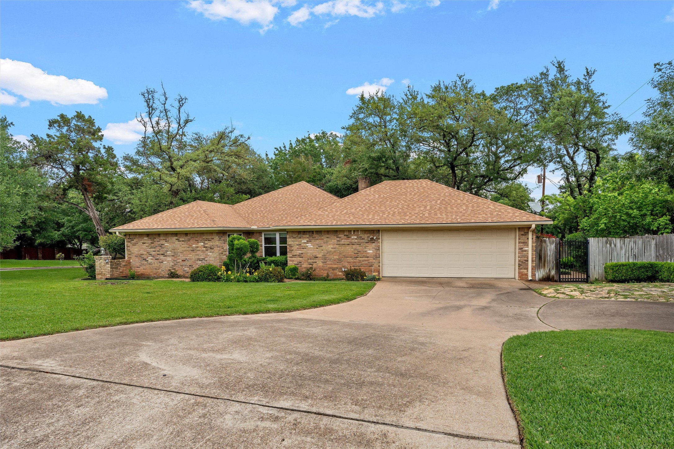 9920 Sandalwood Drive Woodway TX 76712