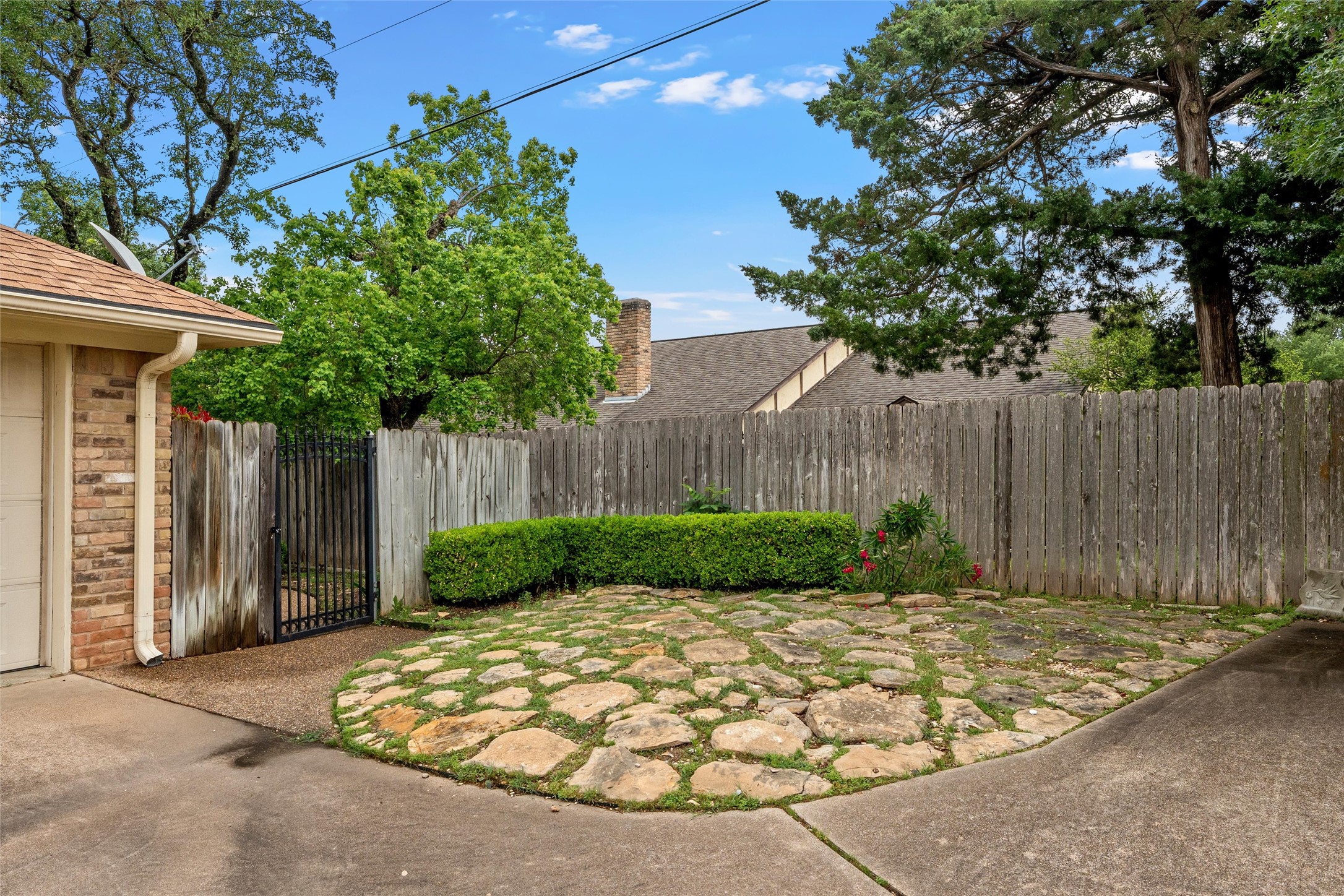 9920 Sandalwood Drive Woodway TX 76712